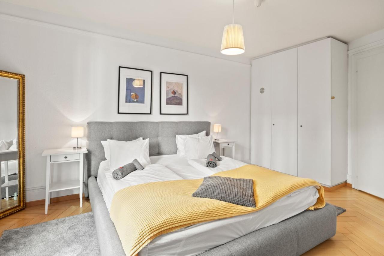 Modern & Apartment