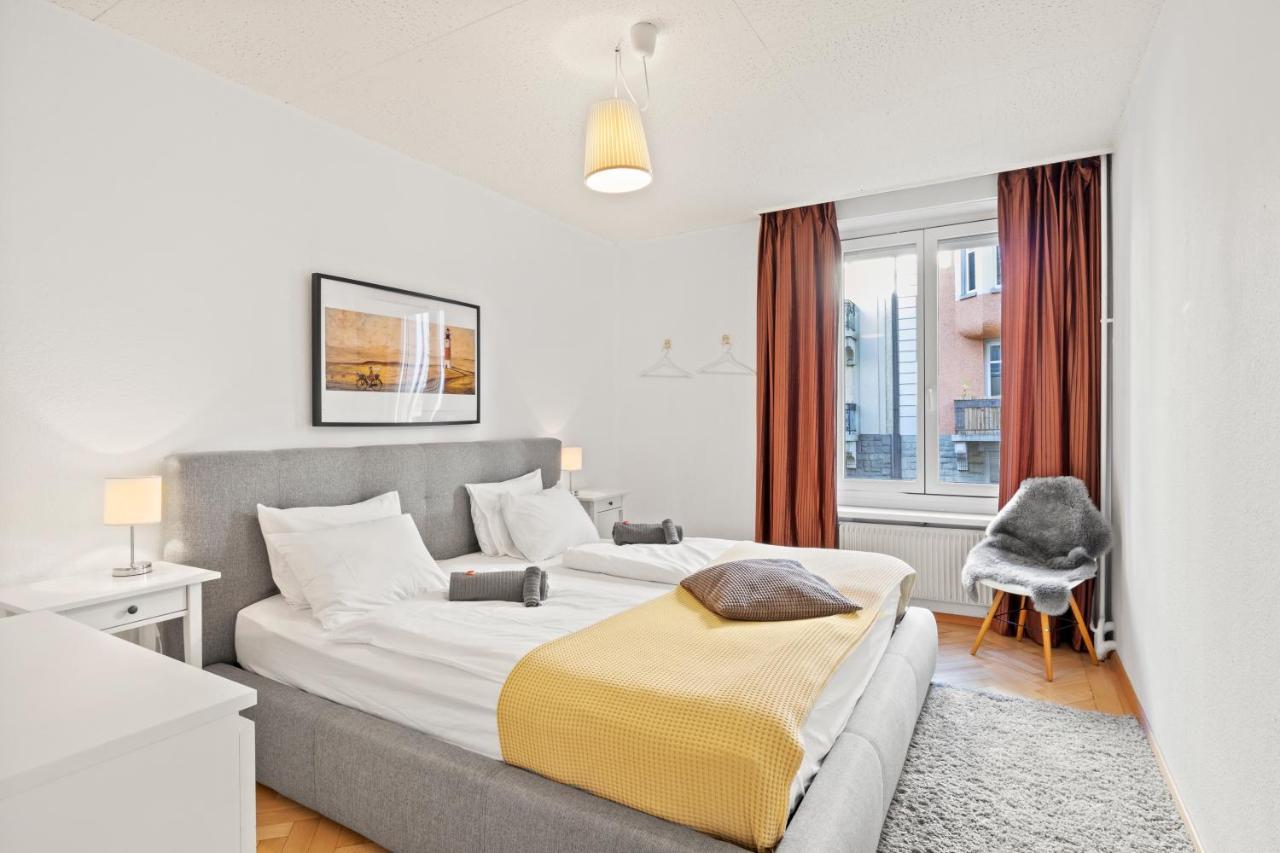 Apartment Modern &